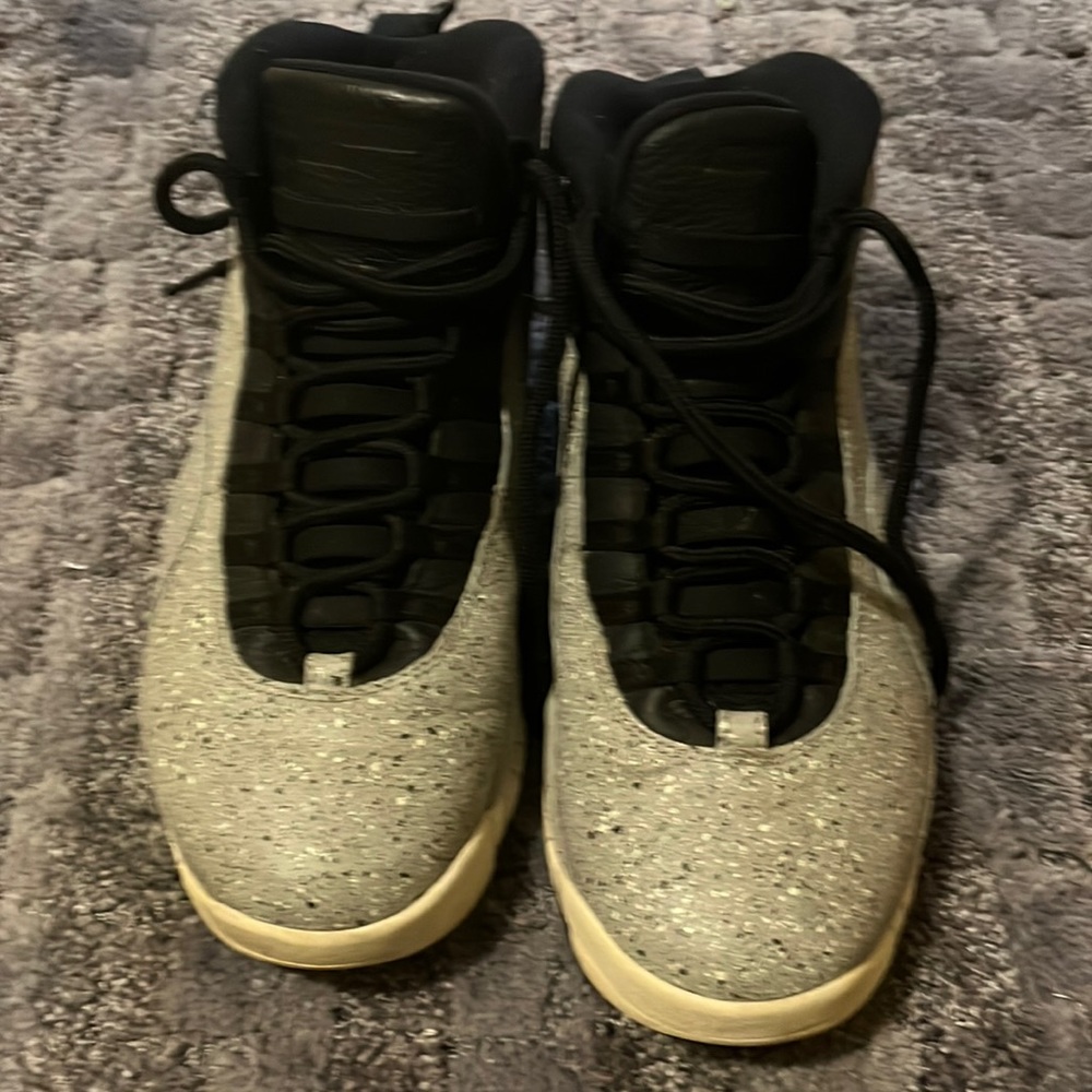 Retro Air Jordan X10 Cement Almost new pre worn